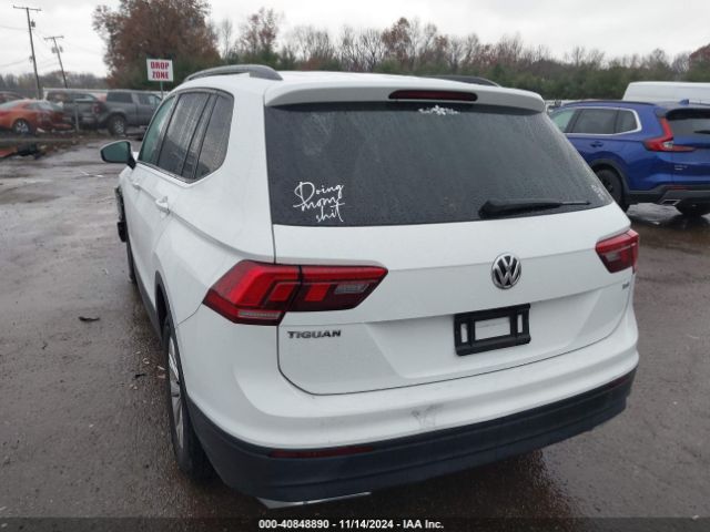 Photo 2 VIN: 3VV1B7AX1JM094733 - VOLKSWAGEN TIGUAN 