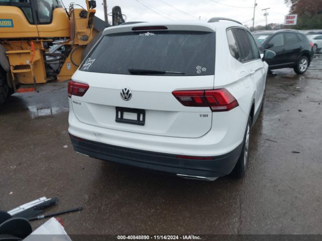 Photo 3 VIN: 3VV1B7AX1JM094733 - VOLKSWAGEN TIGUAN 