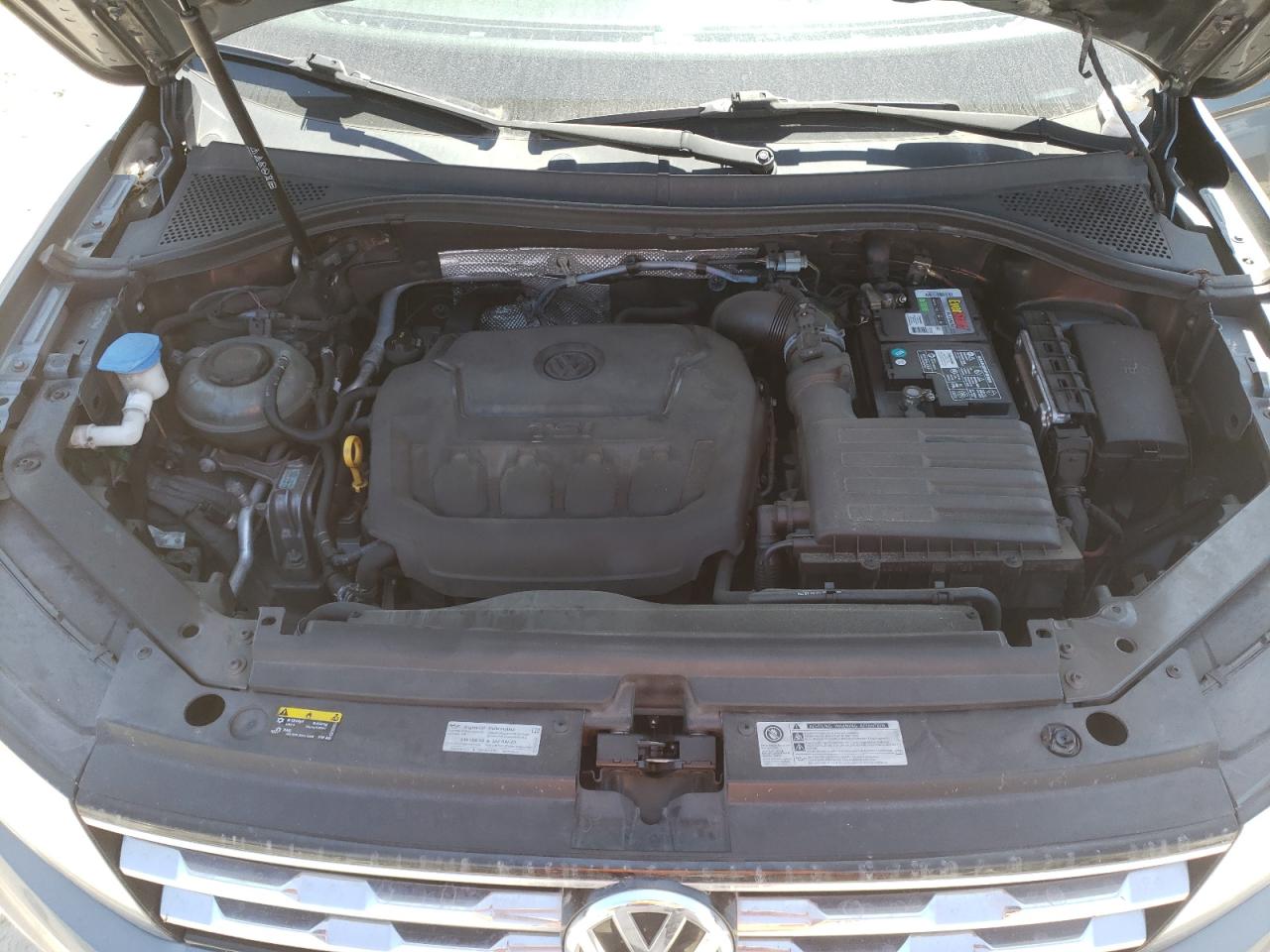 Photo 11 VIN: 3VV1B7AX1JM120943 - VOLKSWAGEN TIGUAN 