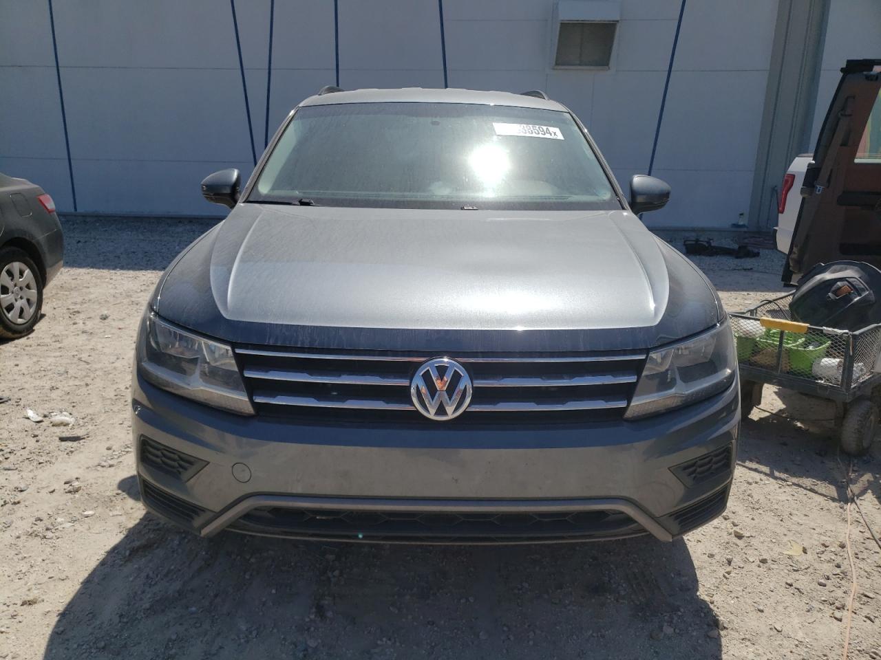 Photo 4 VIN: 3VV1B7AX1JM120943 - VOLKSWAGEN TIGUAN 