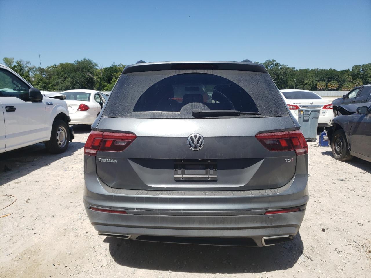 Photo 5 VIN: 3VV1B7AX1JM120943 - VOLKSWAGEN TIGUAN 