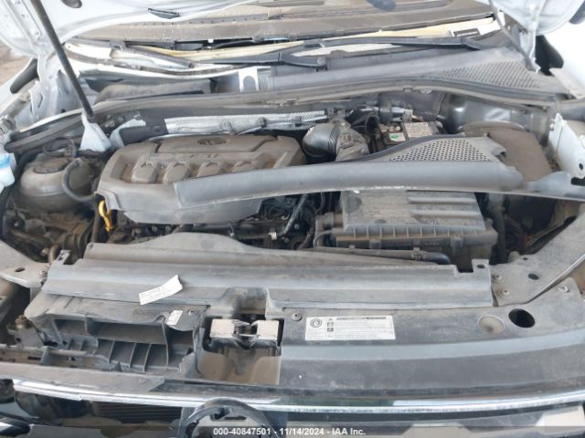 Photo 9 VIN: 3VV1B7AX1JM204535 - VOLKSWAGEN TIGUAN 