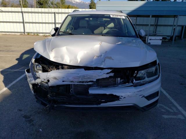 Photo 4 VIN: 3VV1B7AX2JM071123 - VOLKSWAGEN TIGUAN S 