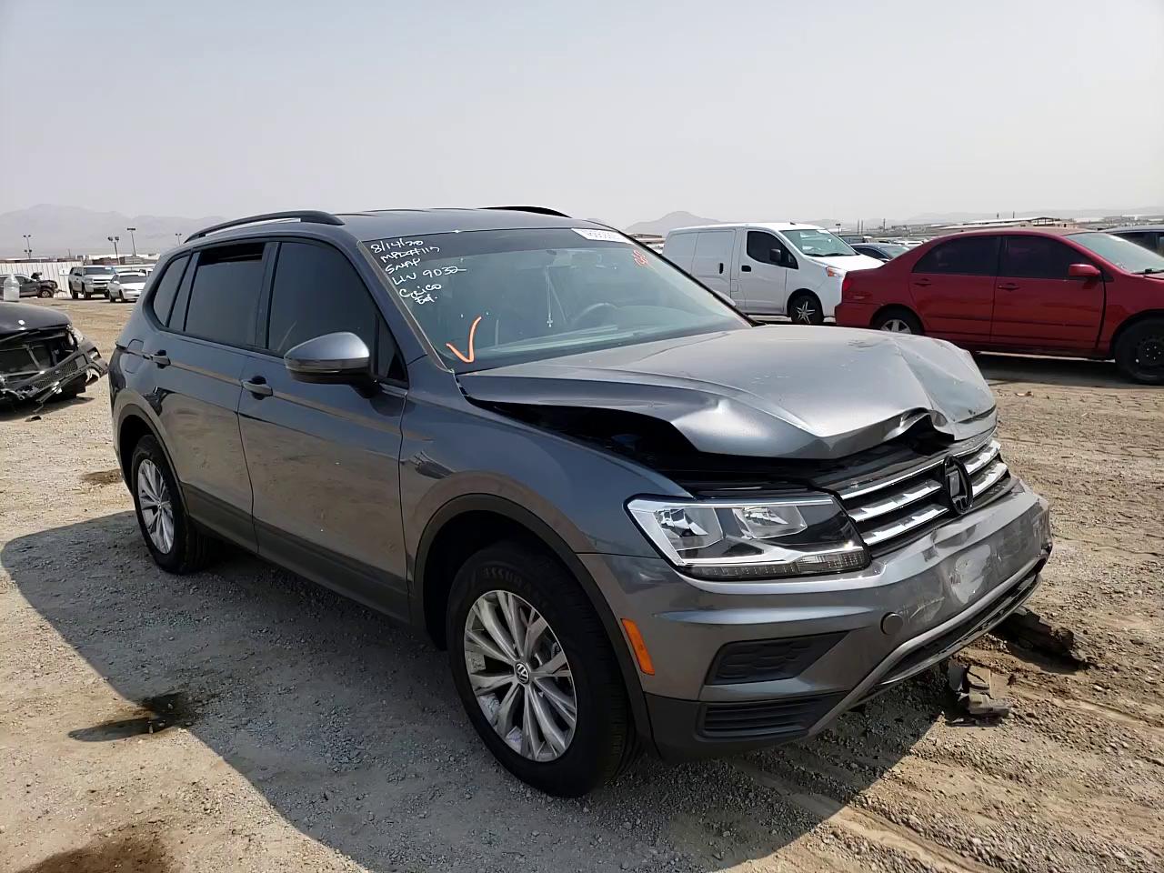 Photo 0 VIN: 3VV1B7AX2LM045950 - VOLKSWAGEN TIGUAN S 