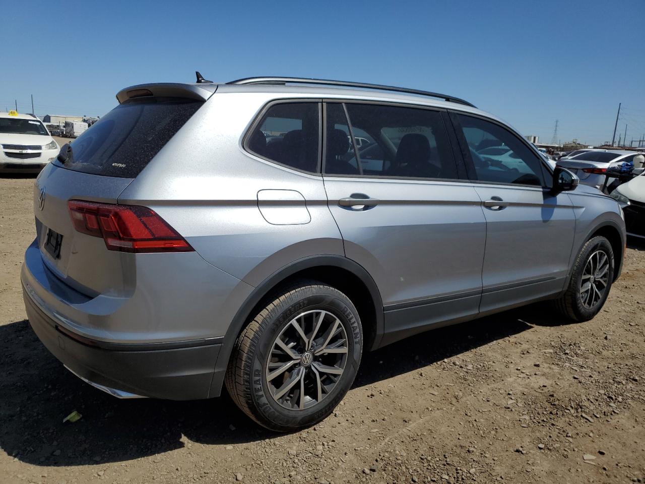 Photo 2 VIN: 3VV1B7AX2MM024808 - VOLKSWAGEN TIGUAN 