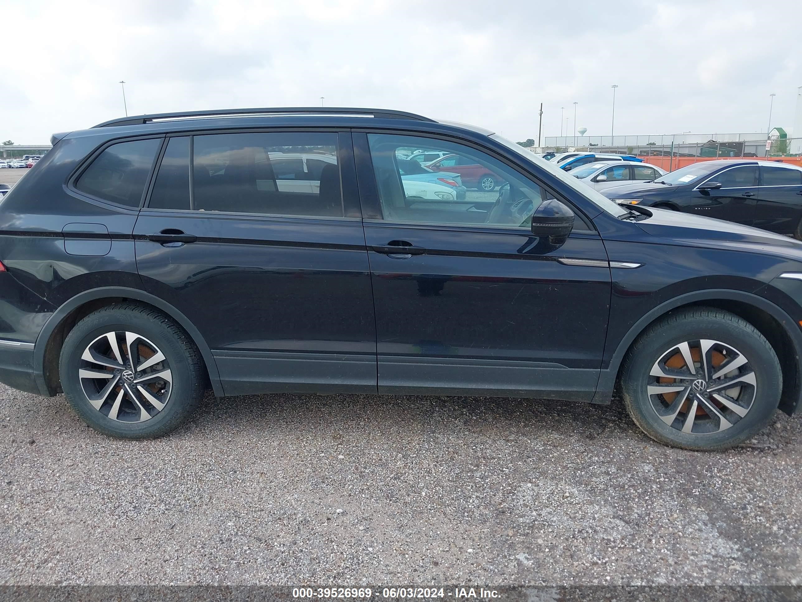 Photo 3 VIN: 3VV1B7AX2NM037933 - VOLKSWAGEN TIGUAN 