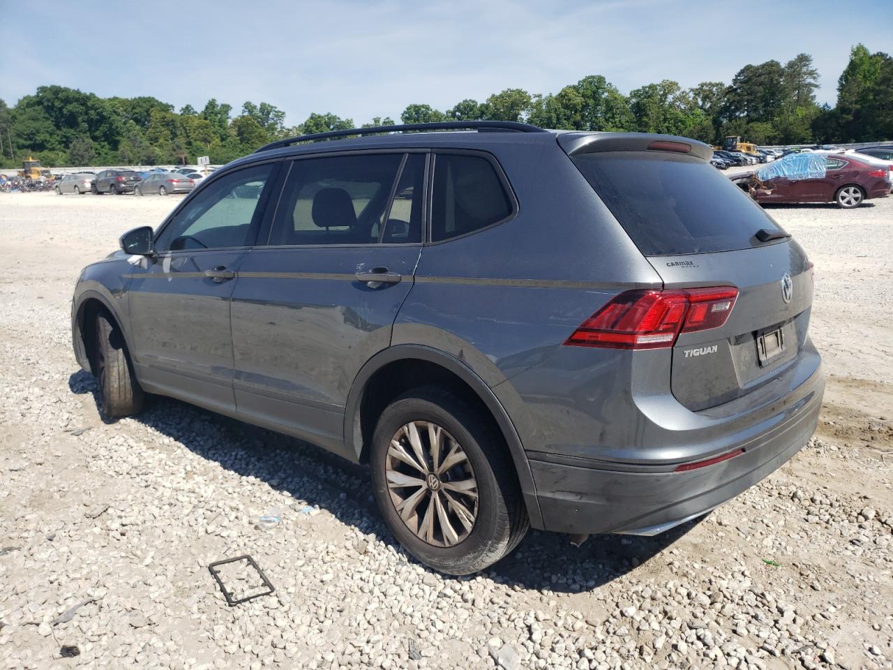 Photo 1 VIN: 3VV1B7AX3JM073186 - VOLKSWAGEN TIGUAN 