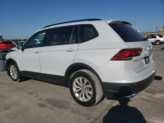 Photo 1 VIN: 3VV1B7AX4JM068448 - VOLKSWAGEN TIGUAN S 