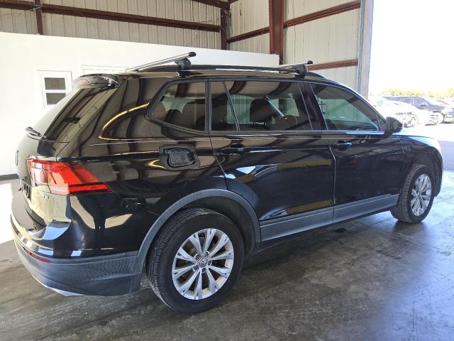 Photo 2 VIN: 3VV1B7AX7JM047609 - VOLKSWAGEN TIGUAN S 