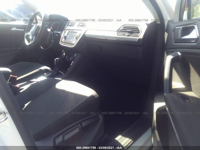 Photo 4 VIN: 3VV1B7AX7JM158029 - VOLKSWAGEN TIGUAN 