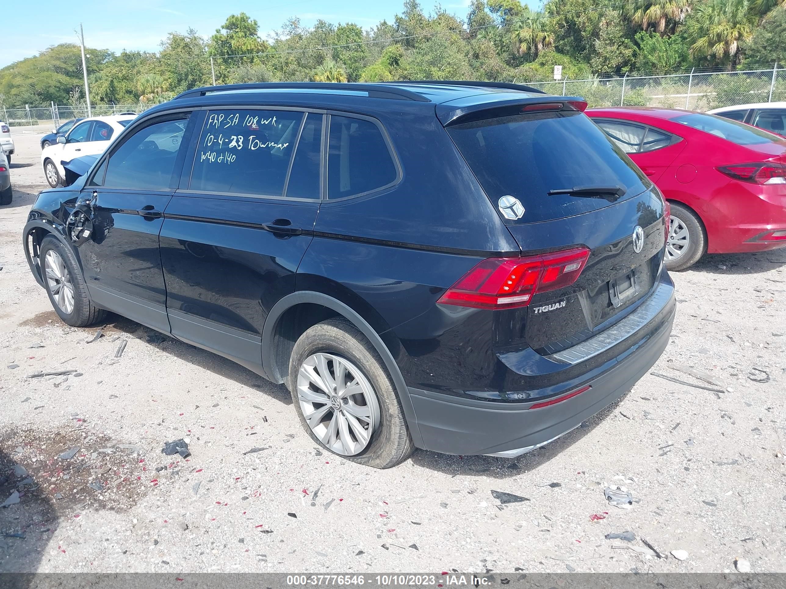 Photo 2 VIN: 3VV1B7AX7KM164981 - VOLKSWAGEN TIGUAN 