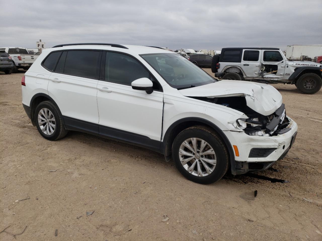 Photo 3 VIN: 3VV1B7AX7KM188679 - VOLKSWAGEN TIGUAN 