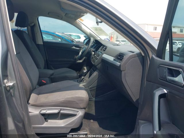 Photo 4 VIN: 3VV1B7AX8JM015672 - VOLKSWAGEN TIGUAN 