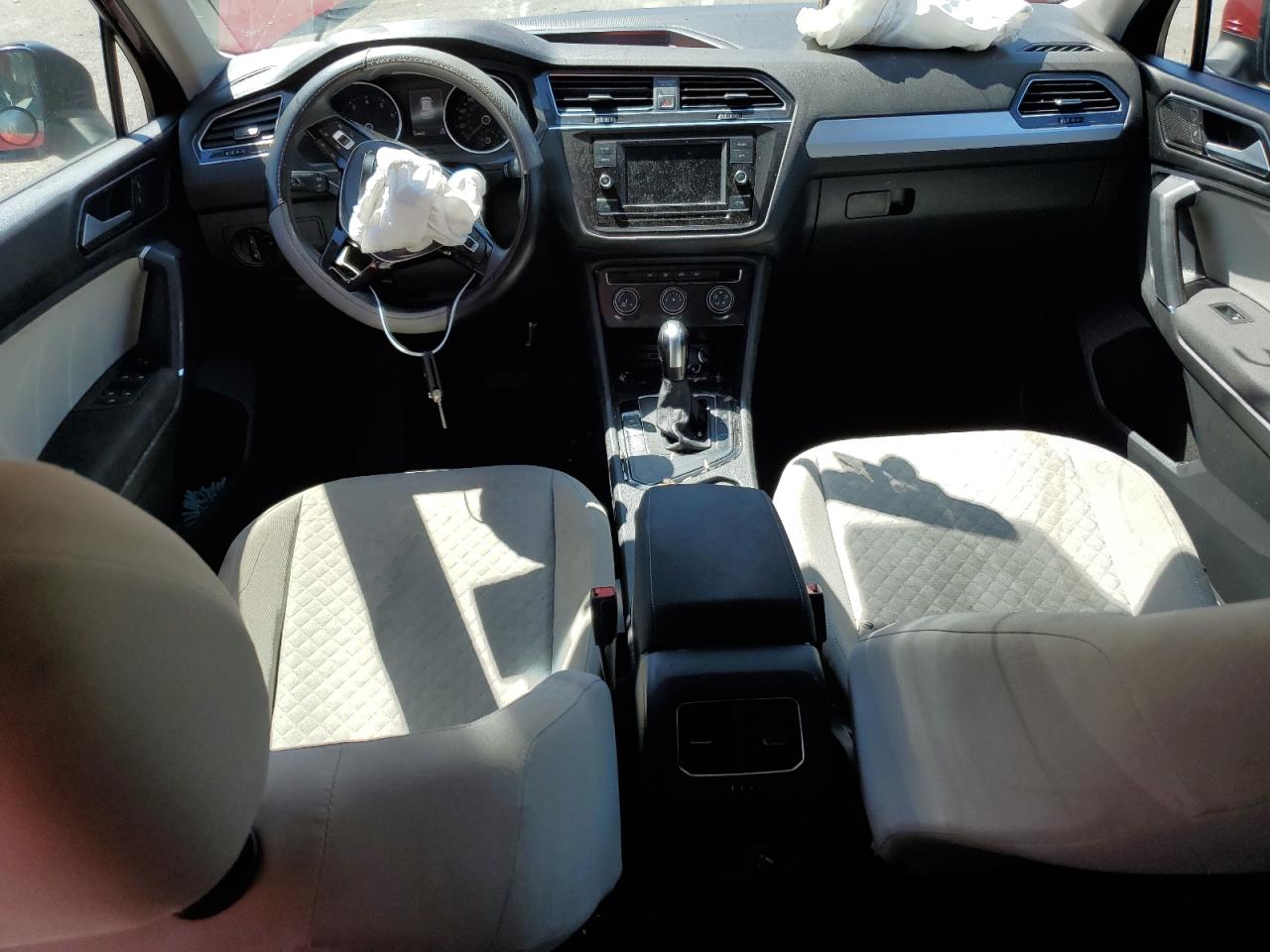 Photo 7 VIN: 3VV1B7AX8JM119062 - VOLKSWAGEN TIGUAN 