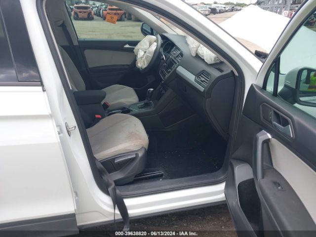 Photo 4 VIN: 3VV1B7AX8KM183605 - VOLKSWAGEN TIGUAN 