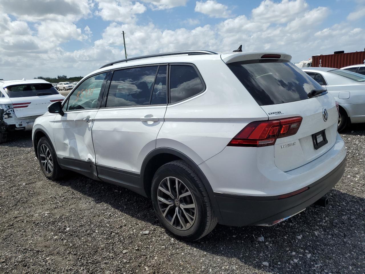 Photo 1 VIN: 3VV1B7AX8MM051382 - VOLKSWAGEN TIGUAN 