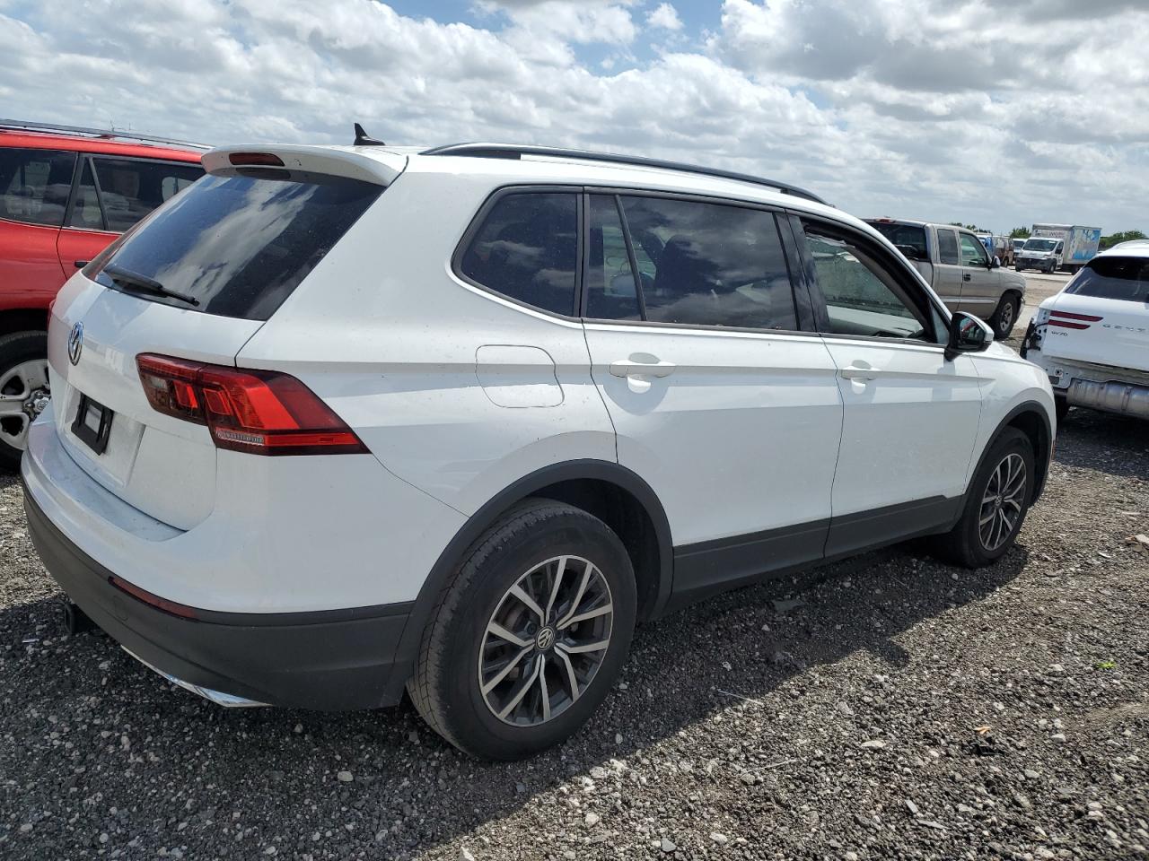 Photo 2 VIN: 3VV1B7AX8MM051382 - VOLKSWAGEN TIGUAN 