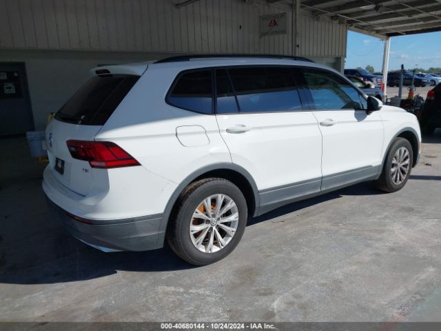 Photo 3 VIN: 3VV1B7AX9JM091854 - VOLKSWAGEN TIGUAN 