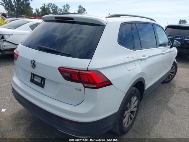 Photo 3 VIN: 3VV1B7AX9JM107342 - VOLKSWAGEN TIGUAN 