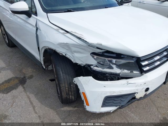 Photo 5 VIN: 3VV1B7AX9JM107342 - VOLKSWAGEN TIGUAN 