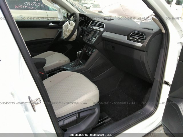 Photo 4 VIN: 3VV1B7AX9MM002353 - VOLKSWAGEN TIGUAN 