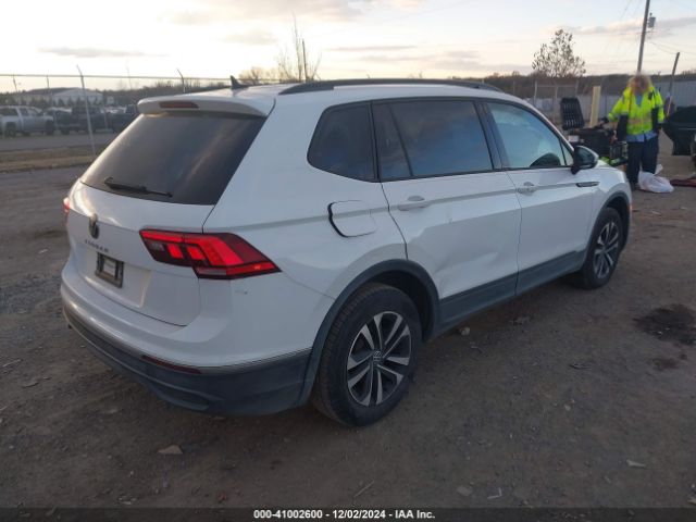 Photo 3 VIN: 3VV1B7AX9NM030428 - VOLKSWAGEN TIGUAN 