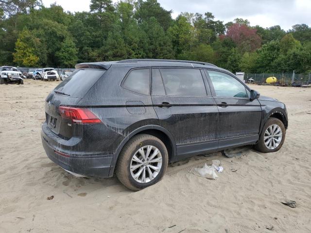 Photo 2 VIN: 3VV1B7AXXJM019724 - VOLKSWAGEN TIGUAN S 