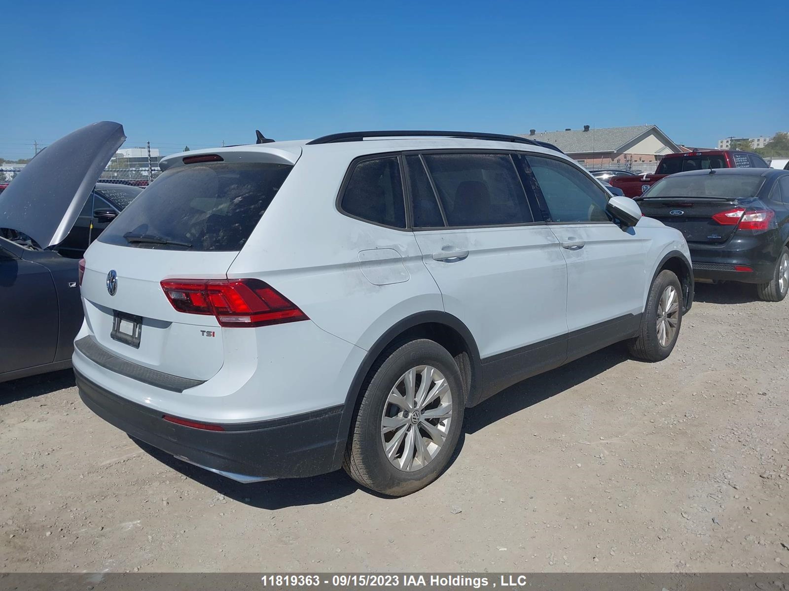 Photo 3 VIN: 3VV1B7AXXJM145260 - VOLKSWAGEN TIGUAN 