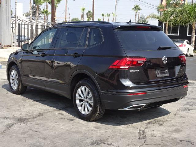 Photo 2 VIN: 3VV1B7AXXLM091946 - VOLKSWAGEN TIGUAN S 