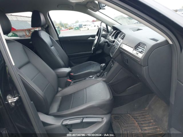 Photo 4 VIN: 3VV2B78X8JM132673 - VOLKSWAGEN TIGUAN 