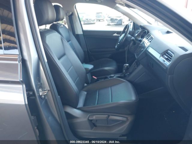 Photo 4 VIN: 3VV2B7AX0JM038819 - VOLKSWAGEN TIGUAN 