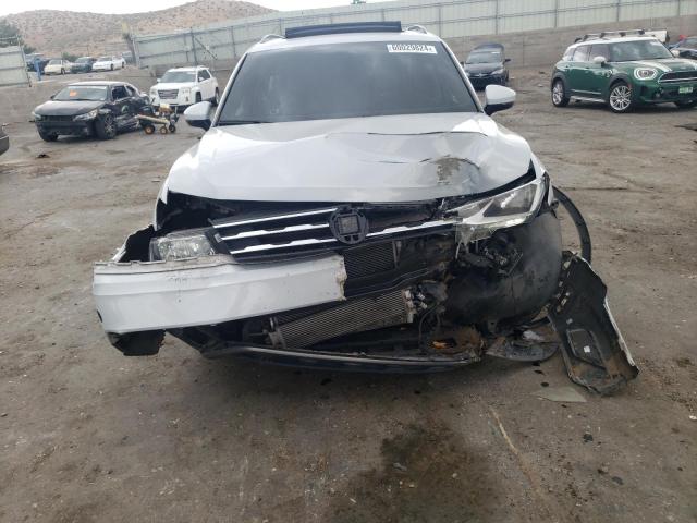 Photo 4 VIN: 3VV2B7AX0JM053207 - VOLKSWAGEN TIGUAN SE 