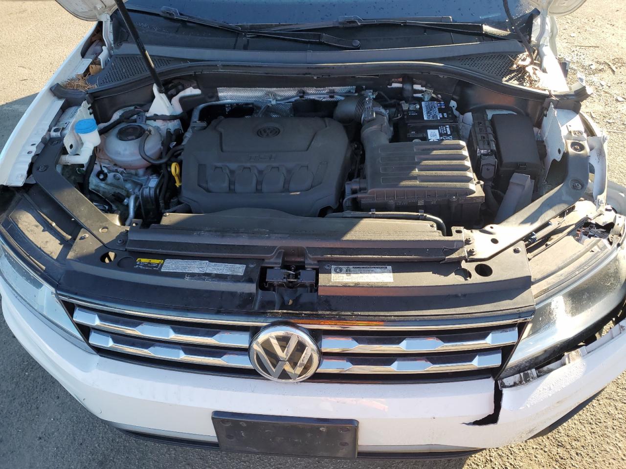 Photo 10 VIN: 3VV2B7AX0JM112790 - VOLKSWAGEN TIGUAN 