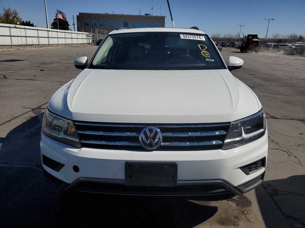 Photo 4 VIN: 3VV2B7AX0JM180958 - VOLKSWAGEN TIGUAN 