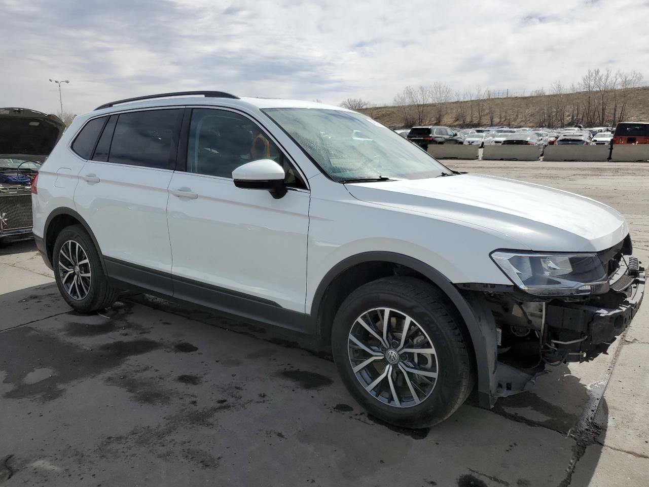 Photo 3 VIN: 3VV2B7AX0KM188608 - VOLKSWAGEN TIGUAN 