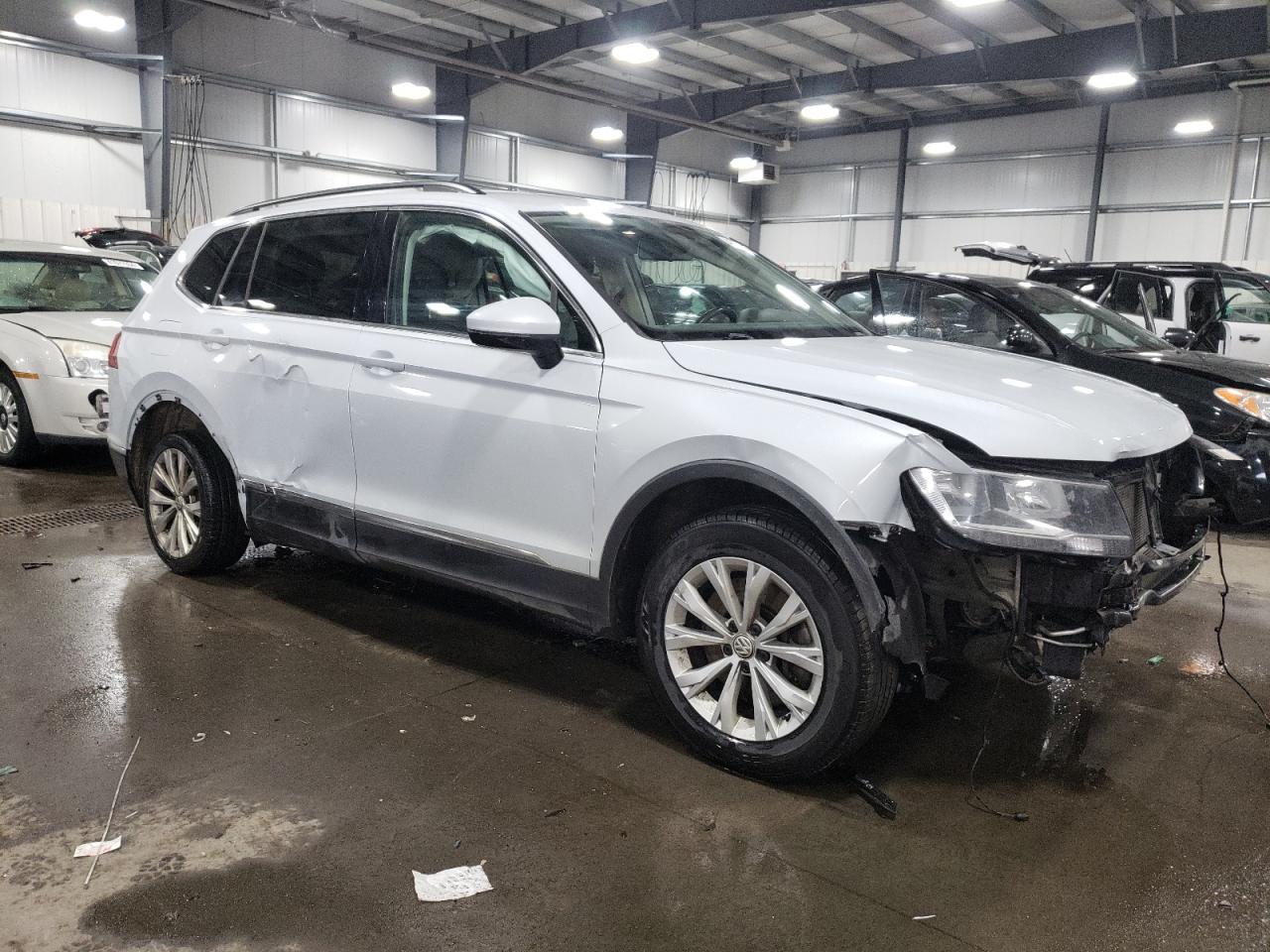 Photo 3 VIN: 3VV2B7AX1JM099726 - VOLKSWAGEN TIGUAN 