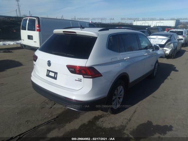 Photo 3 VIN: 3VV2B7AX1JM110224 - VOLKSWAGEN TIGUAN 