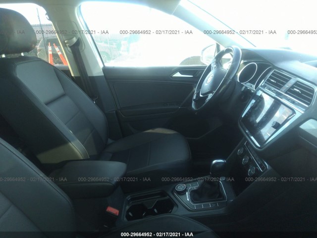 Photo 4 VIN: 3VV2B7AX1JM110224 - VOLKSWAGEN TIGUAN 