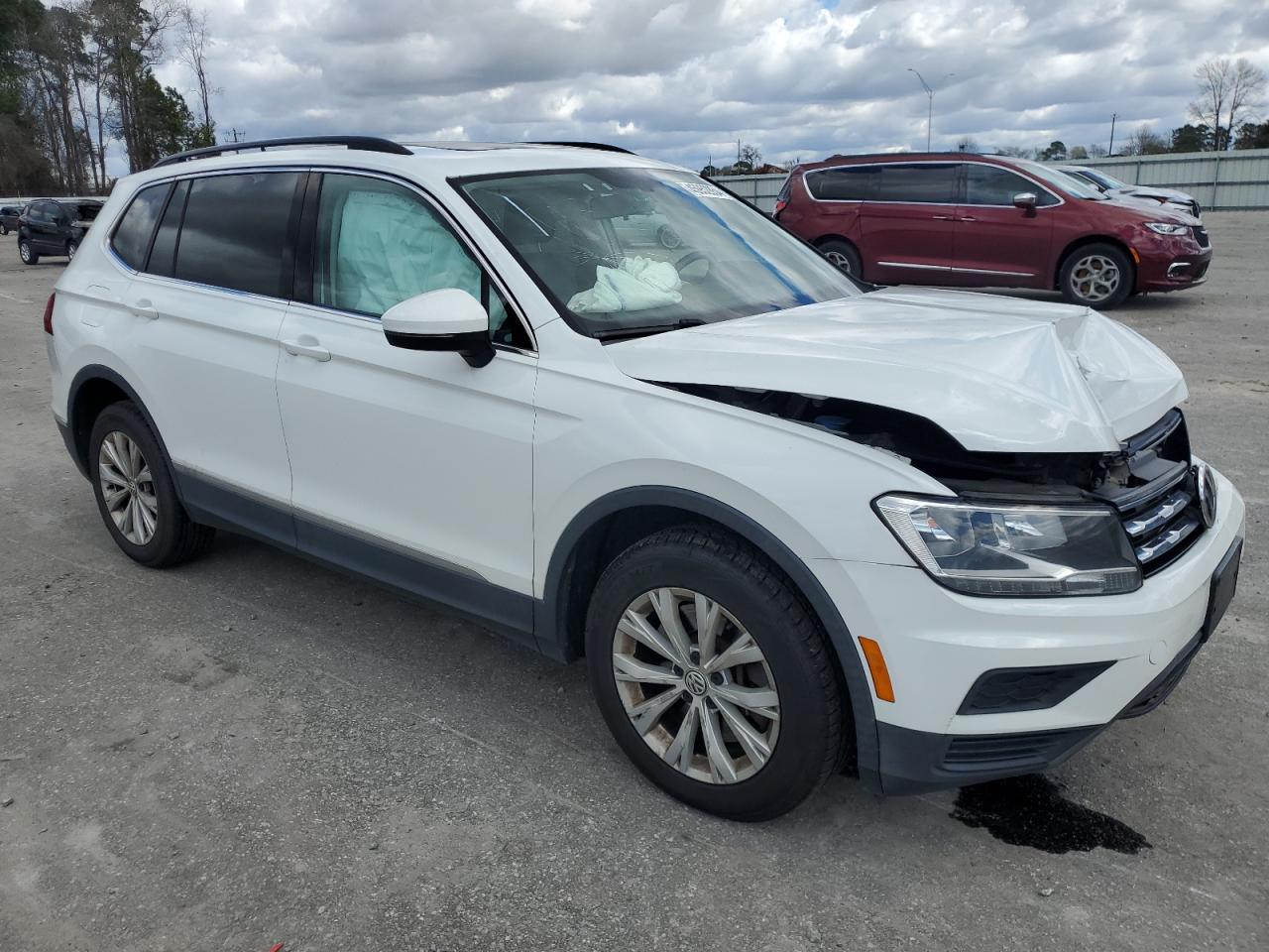 Photo 3 VIN: 3VV2B7AX1JM112796 - VOLKSWAGEN TIGUAN 