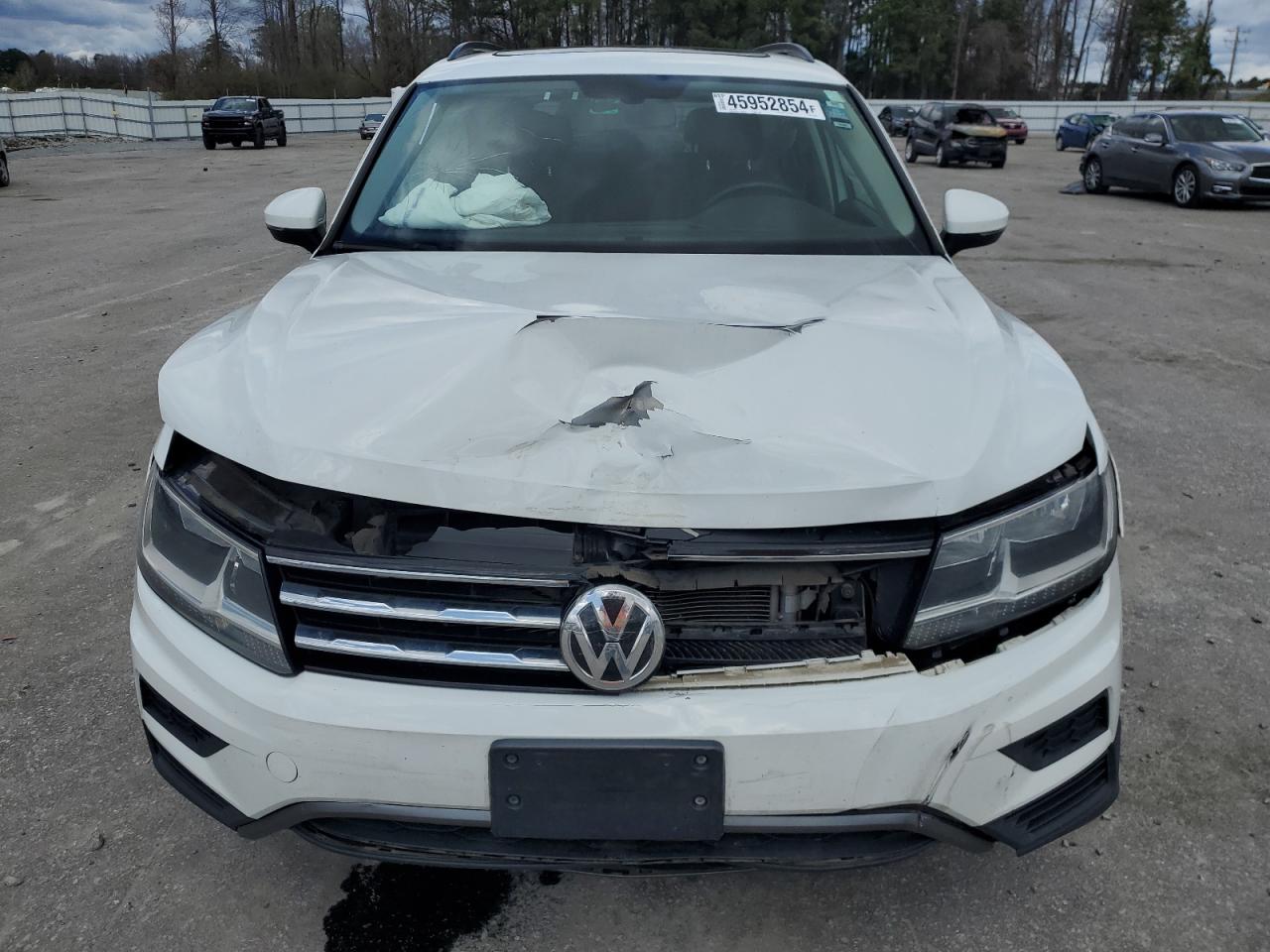 Photo 4 VIN: 3VV2B7AX1JM112796 - VOLKSWAGEN TIGUAN 