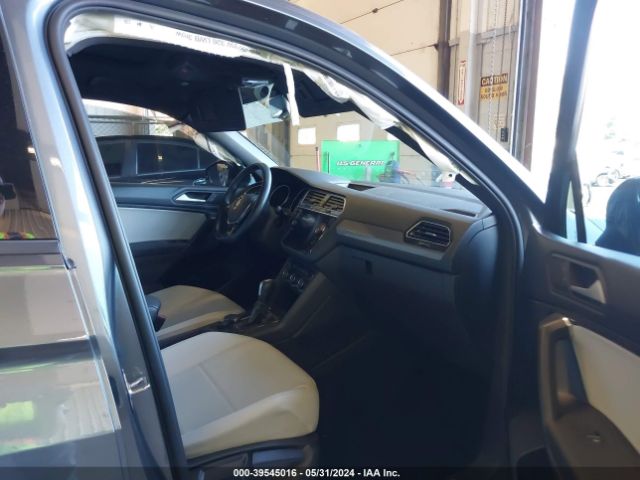 Photo 4 VIN: 3VV2B7AX1MM112818 - VOLKSWAGEN TIGUAN 