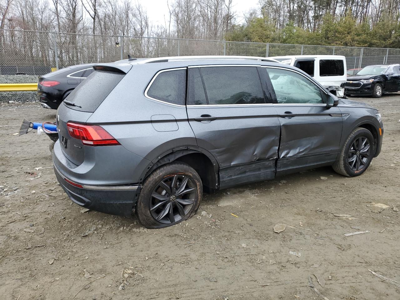 Photo 2 VIN: 3VV2B7AX1NM158635 - VOLKSWAGEN TIGUAN 