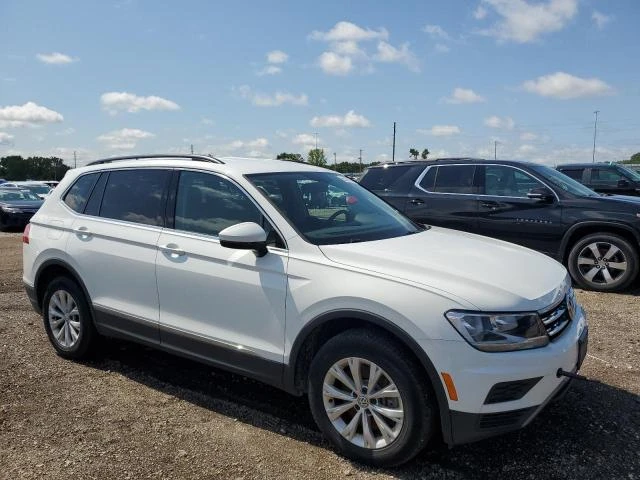 Photo 3 VIN: 3VV2B7AX2JM053340 - VOLKSWAGEN TIGUAN SE 