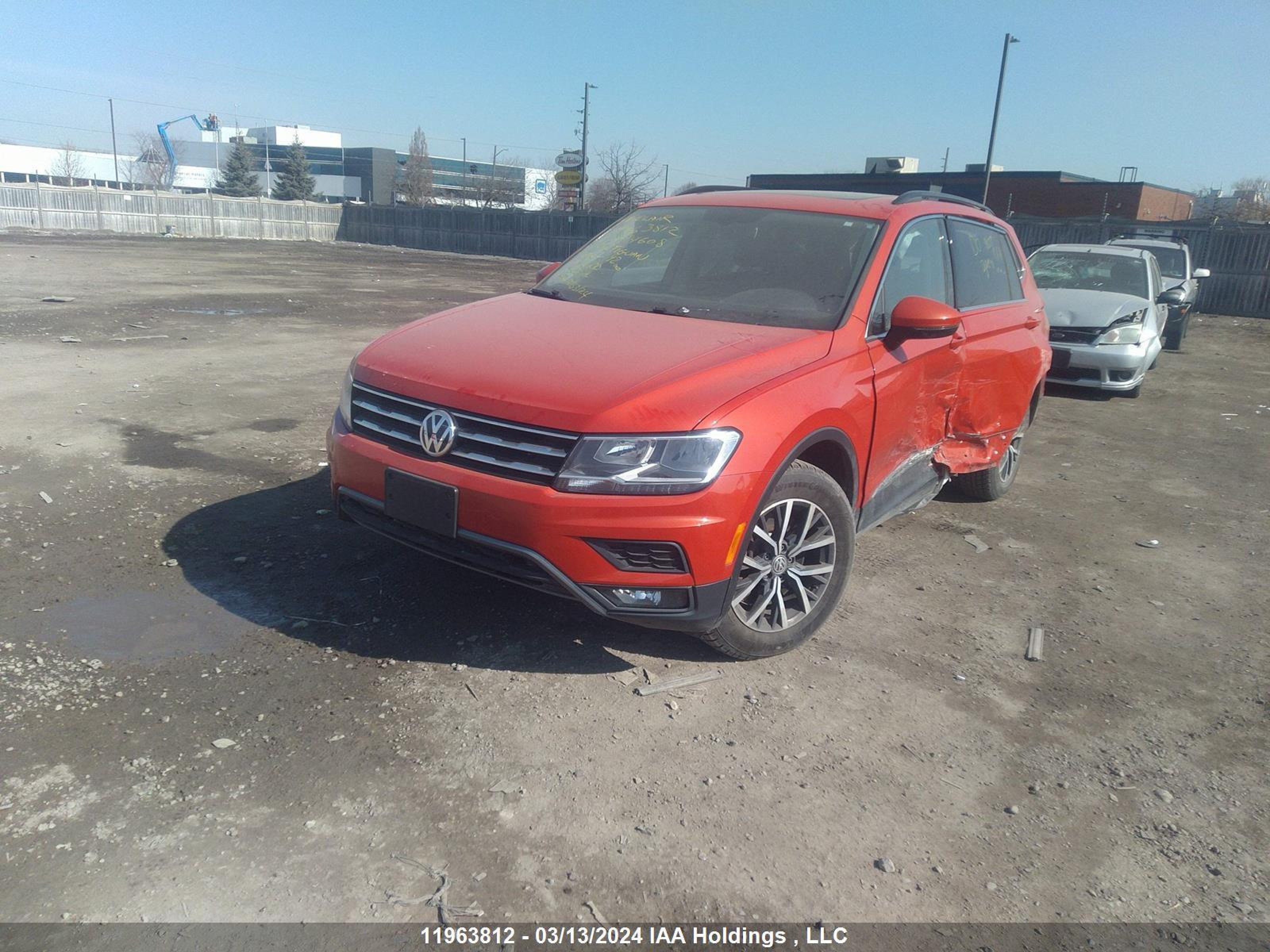 Photo 1 VIN: 3VV2B7AX2JM074608 - VOLKSWAGEN TIGUAN 