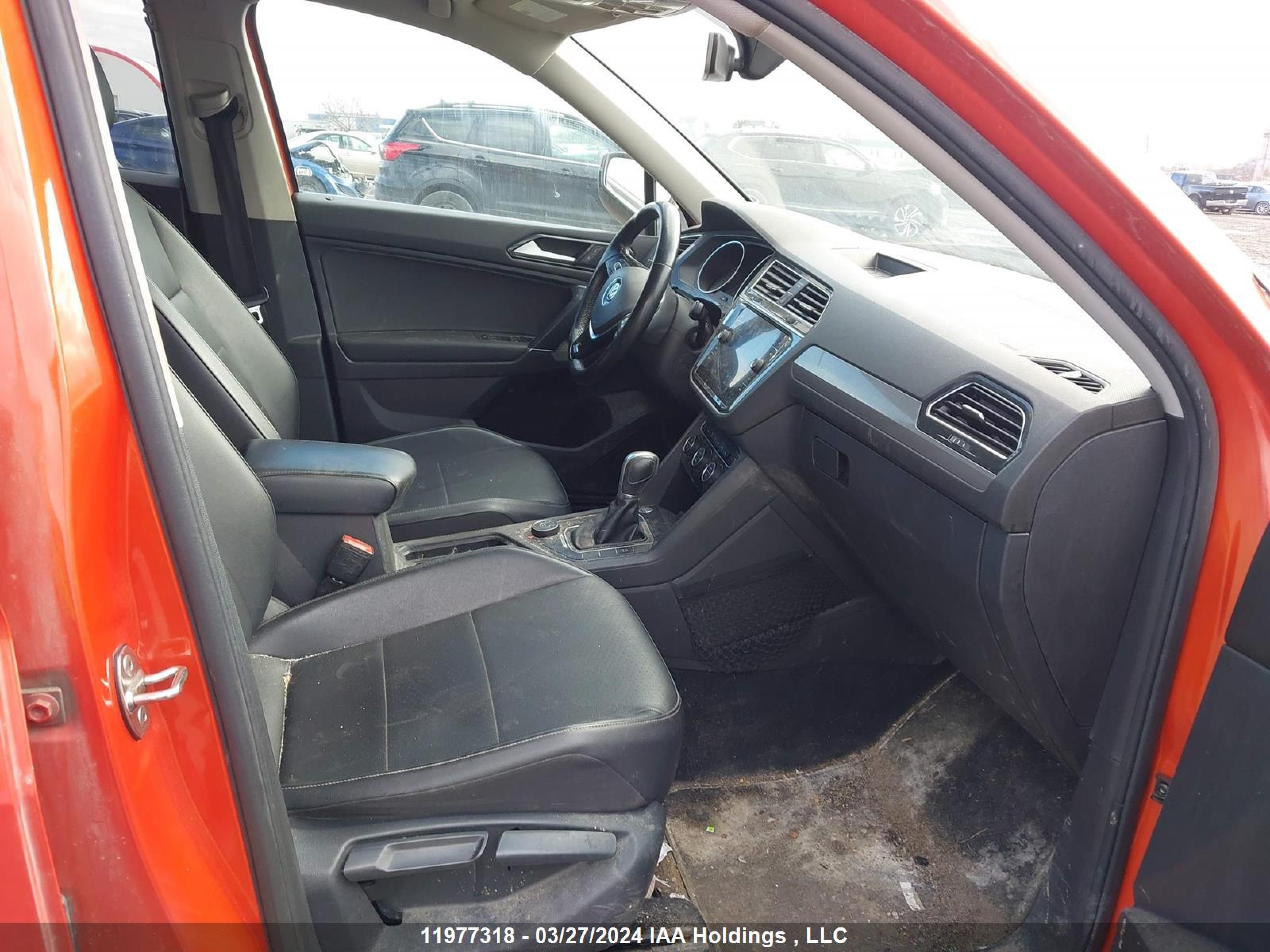 Photo 4 VIN: 3VV2B7AX2JM076214 - VOLKSWAGEN TIGUAN 