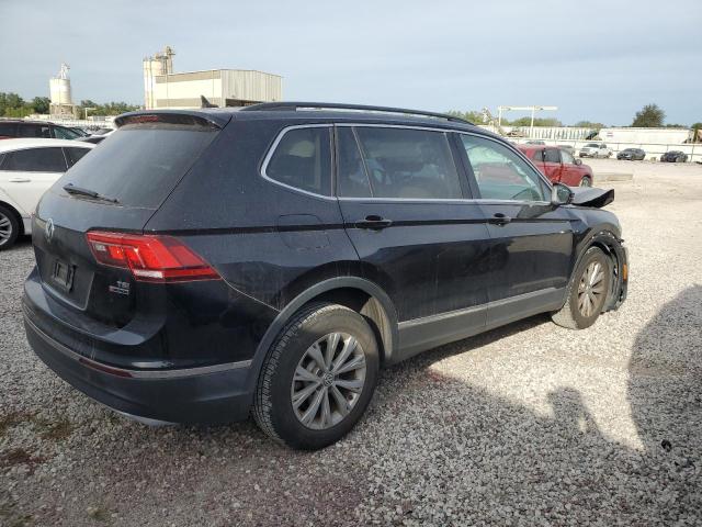 Photo 2 VIN: 3VV2B7AX2JM085530 - VOLKSWAGEN TIGUAN SE 