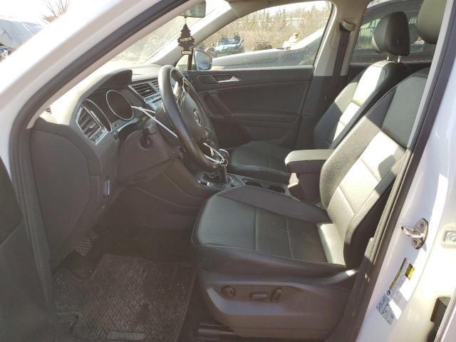 Photo 6 VIN: 3VV2B7AX2JM145581 - VOLKSWAGEN TIGUAN SE 