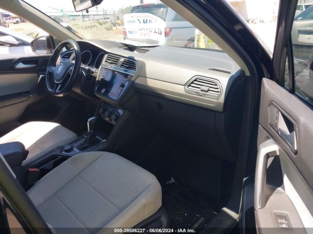 Photo 4 VIN: 3VV2B7AX2JM222711 - VOLKSWAGEN TIGUAN 