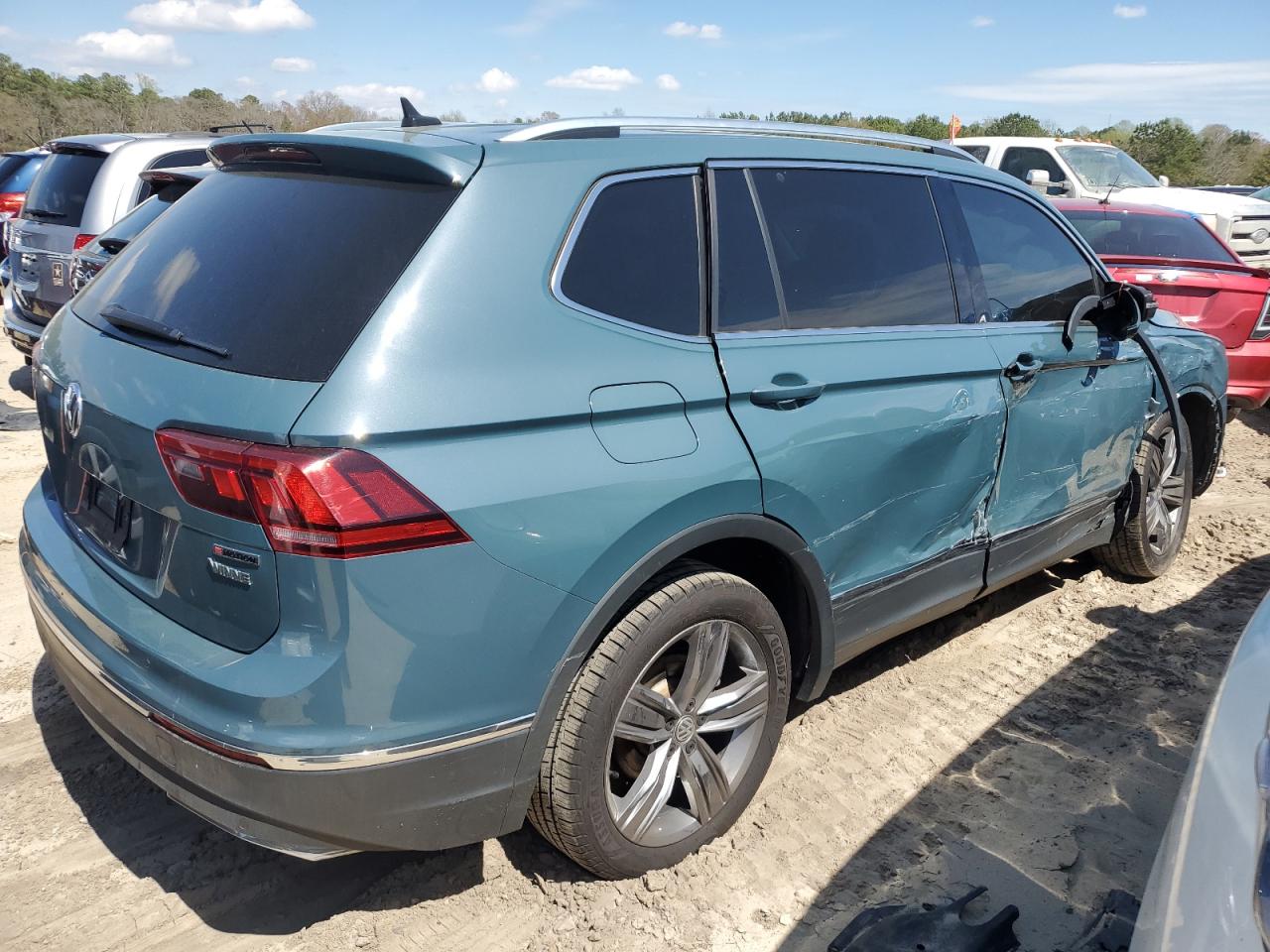 Photo 2 VIN: 3VV2B7AX2LM034970 - VOLKSWAGEN TIGUAN 