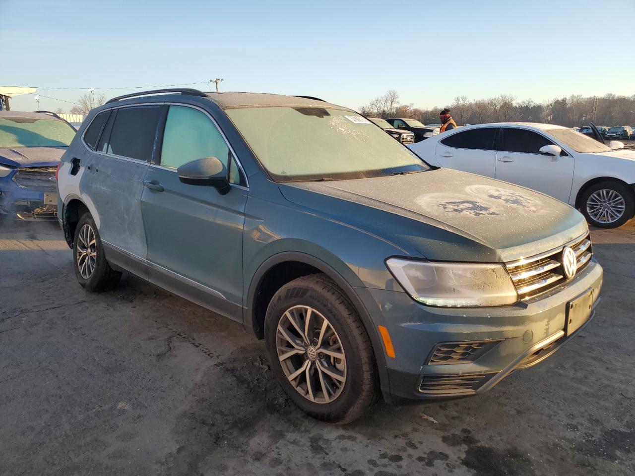 Photo 3 VIN: 3VV2B7AX2LM148483 - VOLKSWAGEN TIGUAN 